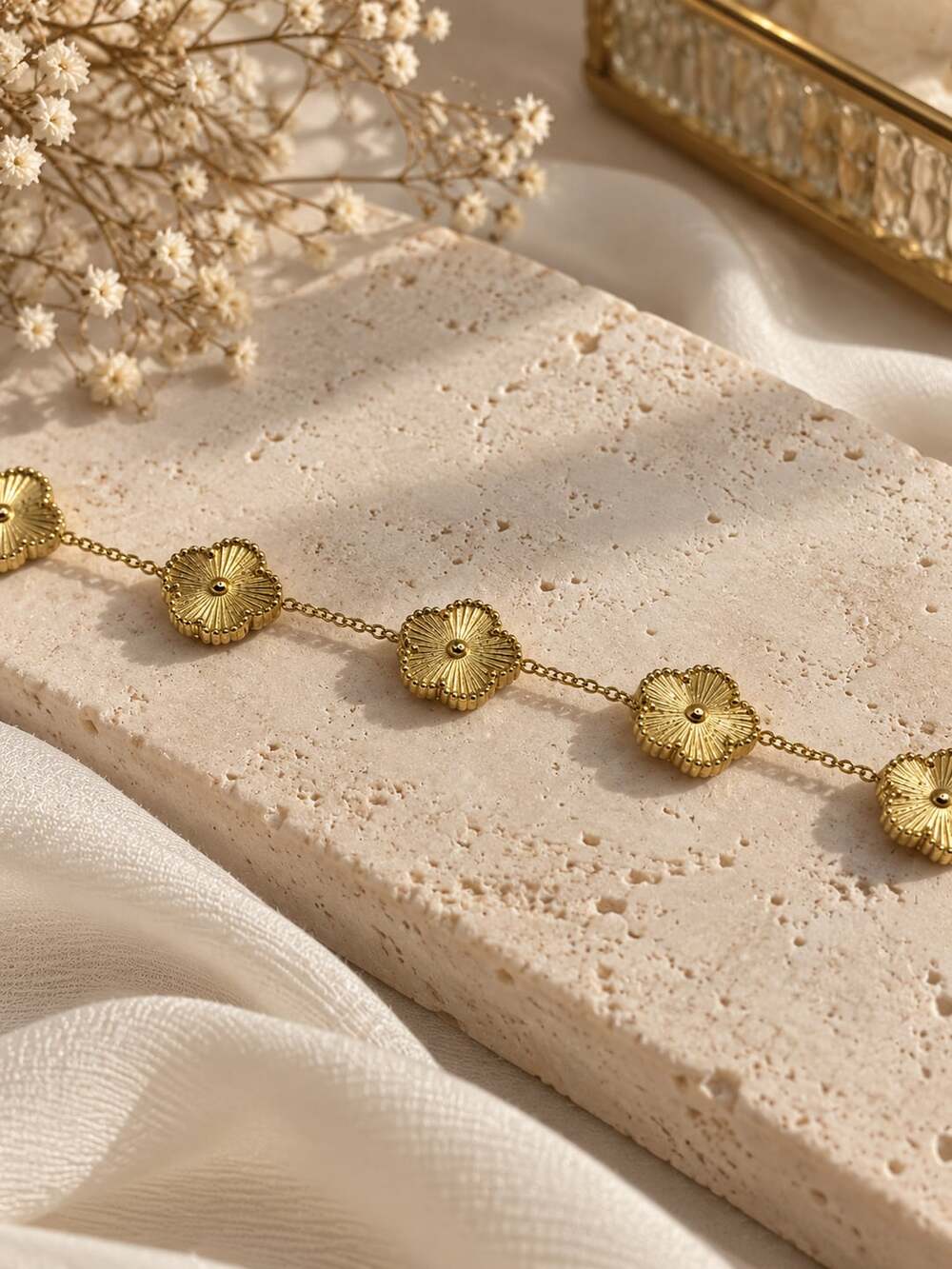 18K Gold Plated Stainless Steel Four Leaf Clover Bracelet